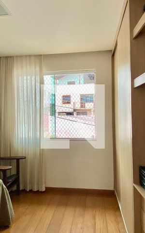Casa para alugar com 270m², 4 quartos e 3 vagas Casa para alugar com 270m², 4 quartos e 3 vagasQuarto 3