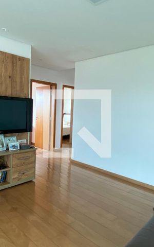 Casa para alugar com 270m², 4 quartos e 3 vagas Casa para alugar com 270m², 4 quartos e 3 vagasSala 2