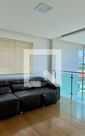 Casa para alugar com 270m², 4 quartos e 3 vagas Casa para alugar com 270m², 4 quartos e 3 vagasSala 2