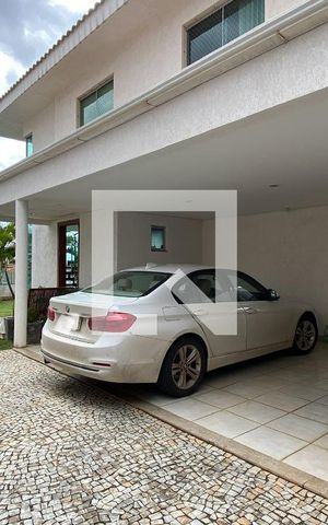 Casa para alugar com 270m², 4 quartos e 3 vagas Casa para alugar com 270m², 4 quartos e 3 vagasÁrea externa