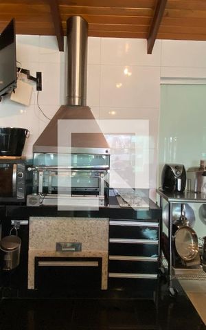 Casa para alugar com 270m², 4 quartos e 3 vagas Casa para alugar com 270m², 4 quartos e 3 vagasVaranda gourmet