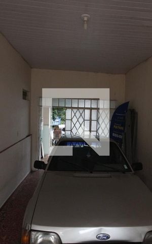 Casa à venda com 240m², 2 quartos e 4 vagasGaragem
