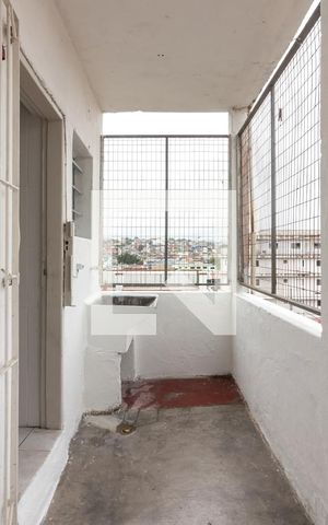 Casa para alugar com 40m², 1 quarto e sem vagaÁrea de Serviço