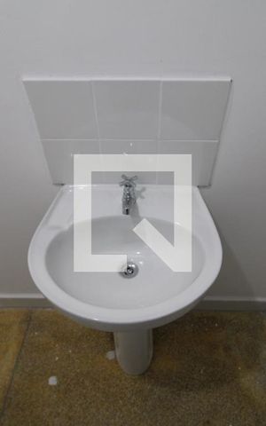 Casa à venda com 440m², 4 quartos e 10 vagasGaragem - Banheiro 2