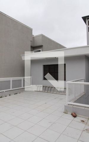 Casa à venda com 440m², 4 quartos e 10 vagasTerraço