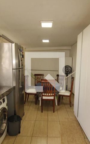 Casa à venda com 570m², 8 quartos e 2 vagasCozinha
