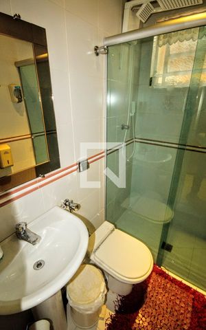 Casa à venda com 570m², 8 quartos e 2 vagasbanheiro 6