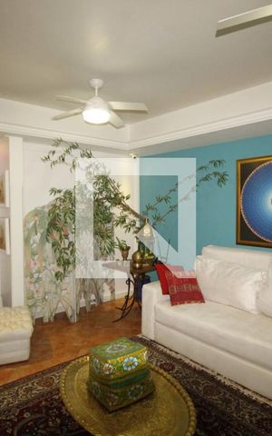 Casa à venda com 570m², 8 quartos e 2 vagassala2