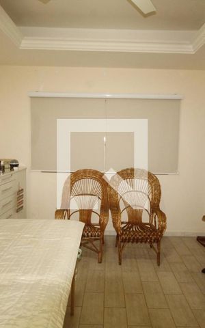 Casa à venda com 570m², 8 quartos e 2 vagasquarto 5
