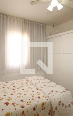 Casa à venda com 570m², 8 quartos e 2 vagasquarto 1