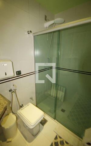 Casa à venda com 570m², 8 quartos e 2 vagasbanheiro 5