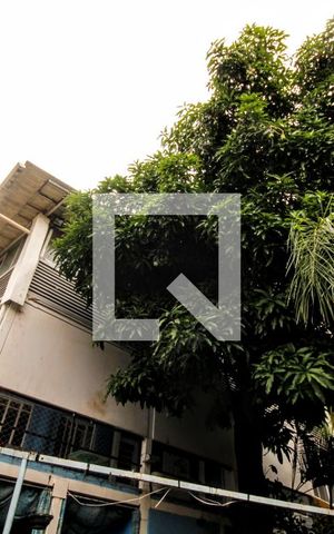 Casa à venda com 570m², 8 quartos e 2 vagasFachada