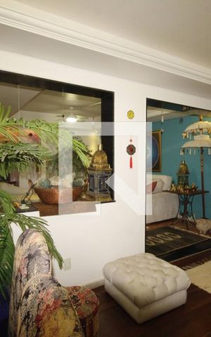 Casa à venda com 570m², 8 quartos e 2 vagassala 2