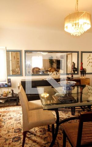 Casa à venda com 570m², 8 quartos e 2 vagassala 1