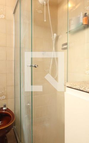 Apartamento à venda com 145m², 4 quartos e 2 vagasBanheiro 