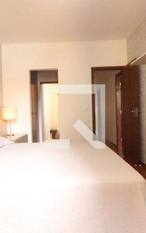 Apartamento à venda com 145m², 4 quartos e 2 vagasQuarto 