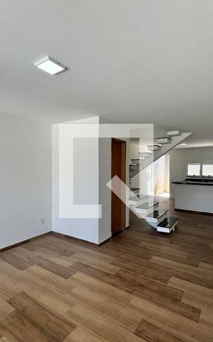 Casa de condomínio à venda com 88m², 3 quartos e 1 vaga Casa de condomínio à venda com 88m², 3 quartos e 1 vagaSala