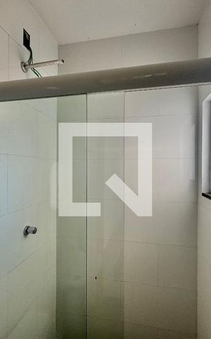 Casa de condomínio à venda com 88m², 3 quartos e 1 vaga Casa de condomínio à venda com 88m², 3 quartos e 1 vagaBanheiro Social
