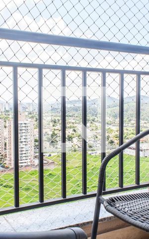 Apartamento à venda com 109m², 4 quartos e 2 vagas Apartamento à venda com 109m², 4 quartos e 2 vagasVaranda