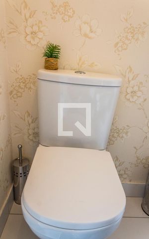 Apartamento à venda com 109m², 4 quartos e 2 vagas Apartamento à venda com 109m², 4 quartos e 2 vagasLavabo