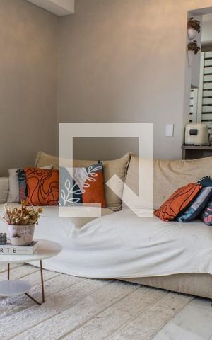 Apartamento à venda com 109m², 4 quartos e 2 vagas Apartamento à venda com 109m², 4 quartos e 2 vagasSala de TV