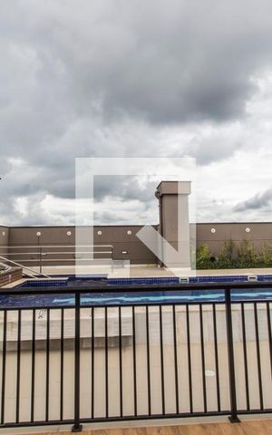 Apartamento à venda com 109m², 4 quartos e 2 vagas Apartamento à venda com 109m², 4 quartos e 2 vagasPiscina