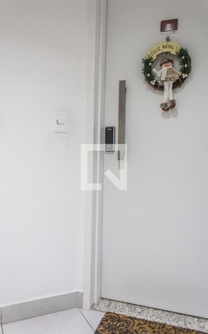 Apartamento à venda com 109m², 4 quartos e 2 vagas Apartamento à venda com 109m², 4 quartos e 2 vagasHall de entrada