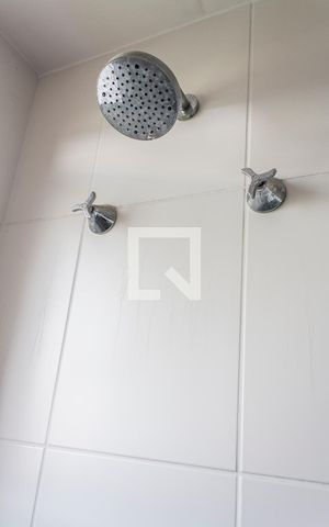 Apartamento à venda com 109m², 4 quartos e 2 vagas Apartamento à venda com 109m², 4 quartos e 2 vagasBanheiro 2