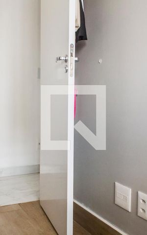 Apartamento à venda com 109m², 4 quartos e 2 vagas Apartamento à venda com 109m², 4 quartos e 2 vagasQuarto 4