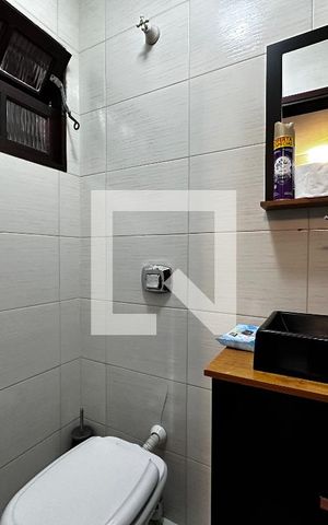 Casa à venda com 250m², 3 quartos e 4 vagasLavabo