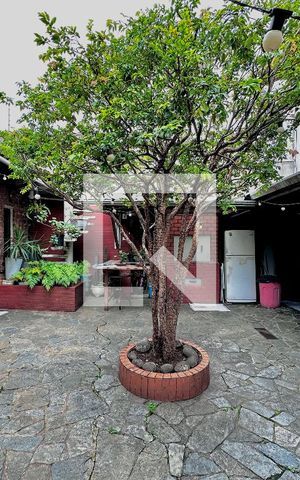 Casa à venda com 250m², 3 quartos e 4 vagasQuintal 