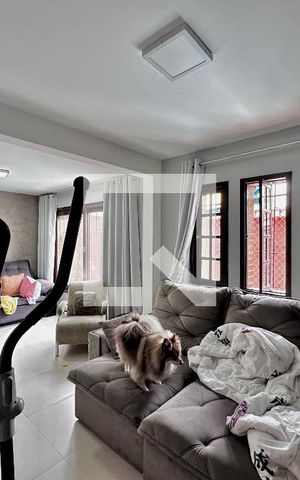 Casa à venda com 250m², 3 quartos e 4 vagasSala