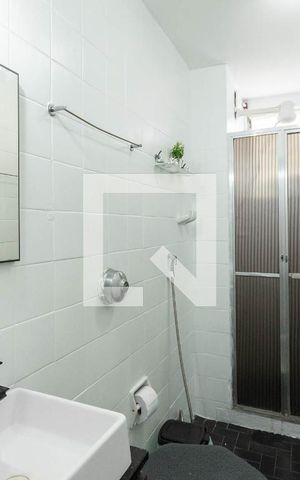 Apartamento para alugar com 54m², 2 quartos e 1 vagaBanheiro