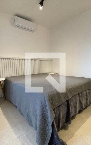Studio para alugar com 25m², 1 quarto e sem vaga Studio para alugar com 25m², 1 quarto e sem vagaStudio