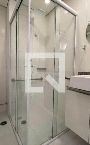 Studio para alugar com 25m², 1 quarto e sem vaga Studio para alugar com 25m², 1 quarto e sem vagaBanheiro