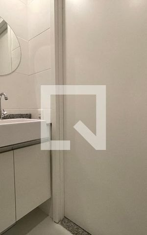 Studio para alugar com 25m², 1 quarto e sem vaga Studio para alugar com 25m², 1 quarto e sem vagaBanheiro