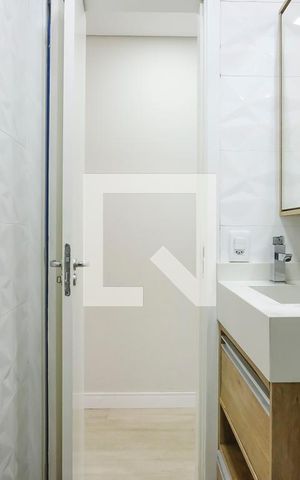 Apartamento à venda com 74m², 3 quartos e 2 vagasBanheiro