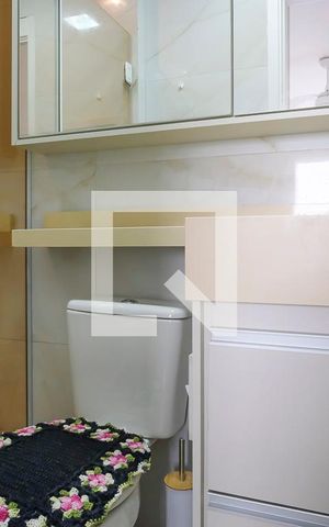 Apartamento à venda com 74m², 3 quartos e 2 vagasBanheiro da suíte