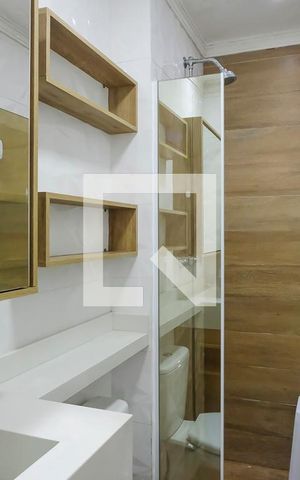 Apartamento à venda com 74m², 3 quartos e 2 vagasBanheiro