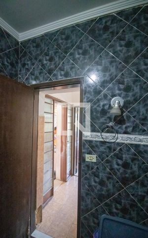 Casa à venda com 720m², 3 quartos e 6 vagas Casa à venda com 720m², 3 quartos e 6 vagasBanheiro Social