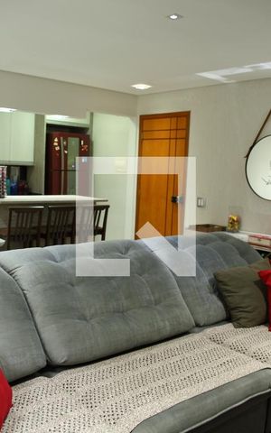 Apartamento à venda com 72m², 2 quartos e 2 vagasSala