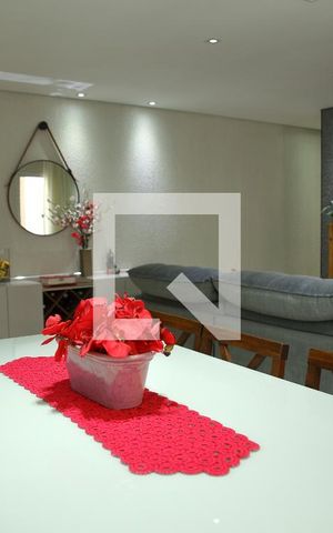 Apartamento à venda com 72m², 2 quartos e 2 vagasSala