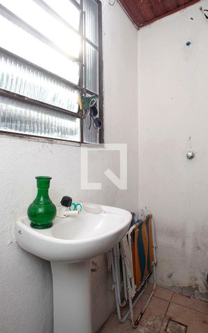 Casa para alugar com 366m², 5 quartos e 4 vagasBanheiro 4