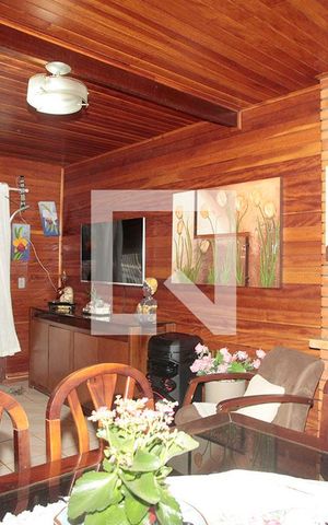 Casa para alugar com 366m², 5 quartos e 4 vagasSala 1