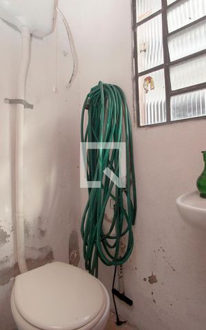 Casa para alugar com 366m², 5 quartos e 4 vagasBanheiro 4