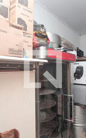 Casa para alugar com 366m², 5 quartos e 4 vagasGaragem - Despensa / Depósito
