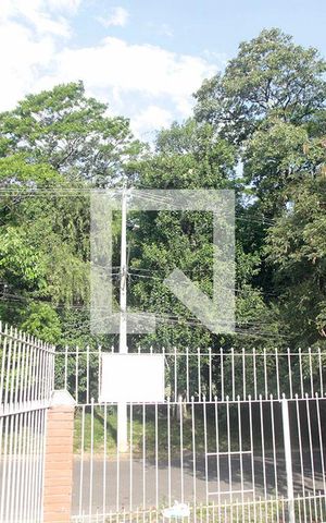 Casa para alugar com 366m², 5 quartos e 4 vagasSala 1 Vista