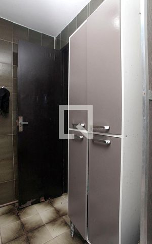 Casa para alugar com 366m², 5 quartos e 4 vagasBanheiro 3