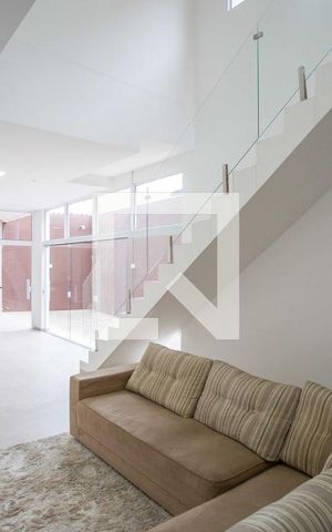 Casa à venda com 310m², 3 quartos e 4 vagasSalão Social