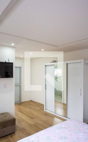 Casa à venda com 310m², 3 quartos e 4 vagasQuarto Suíte